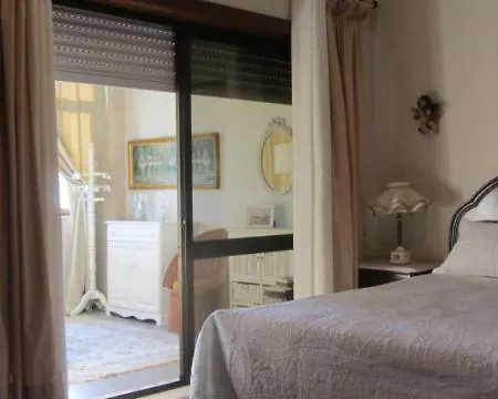 Casa No Centro Historico Δωμάτια σε οικογενειακή κατοικία Torres Novas